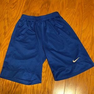 Nike Men’s Athletic Shorts Size M